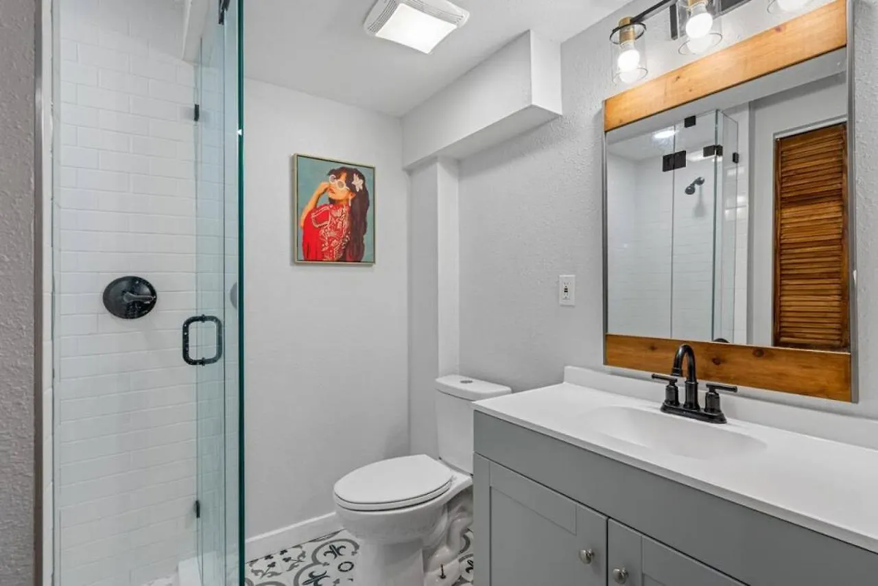South Tampa Central Location Efficiency Suite 0*,  United States